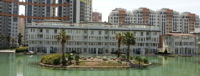 Çarşı is one of Lugares favoritos de k&k.