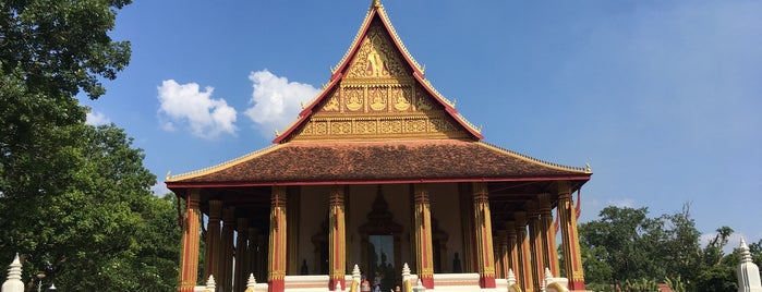 วัดพระแก้ว is one of Holy Places in Thailand that I've checked in!!.