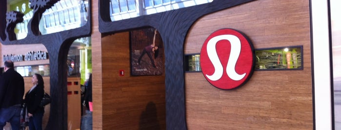 lululemon athletica is one of Leo’s Liked Places.