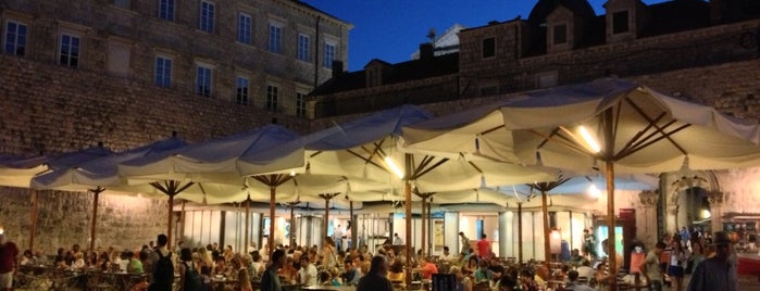 Konoba Lokanda Peškarija is one of Must-visit Bar & Dinner in Dubrovnik.