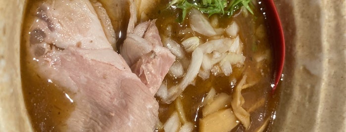 焼きあご塩らー麺 おおさわ is one of 岡山県.