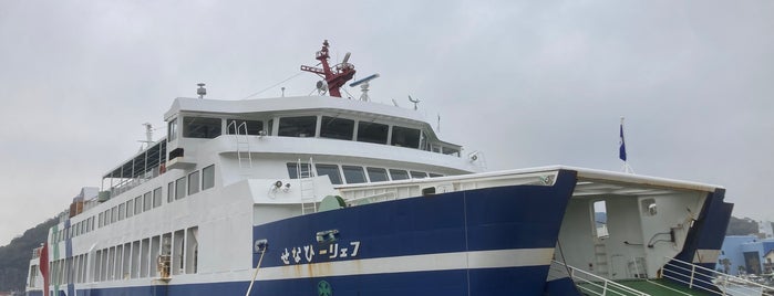 日生港フェリーターミナル is one of フェリーターミナル Ferry Terminals in Western Japan.