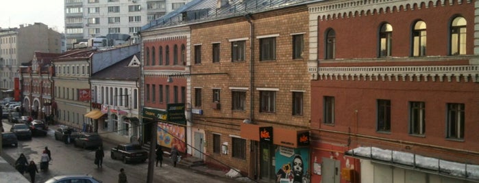 Ладожская улица is one of สถานที่ที่ Anna ถูกใจ.