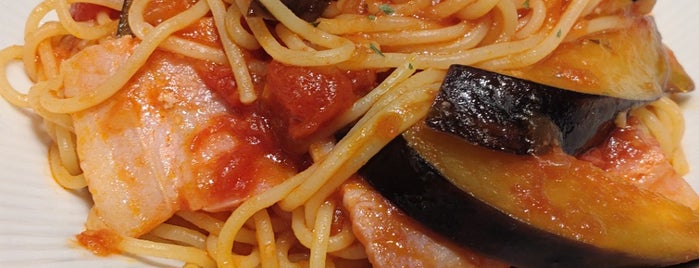 Italian Dining DoNA is one of 食べ物処.