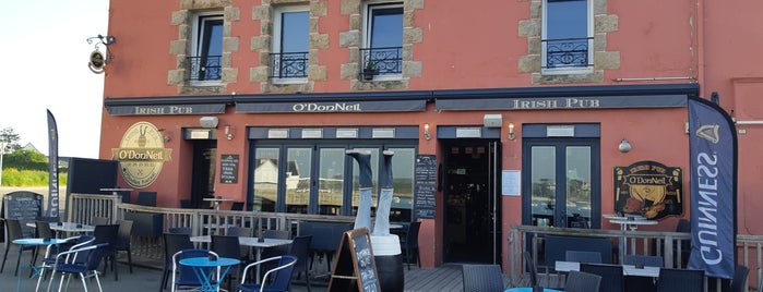 O'DonNeil Irish Pub is one of PLOUDALMEZEAU.