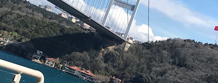 Perili Köşk is one of Istambul.