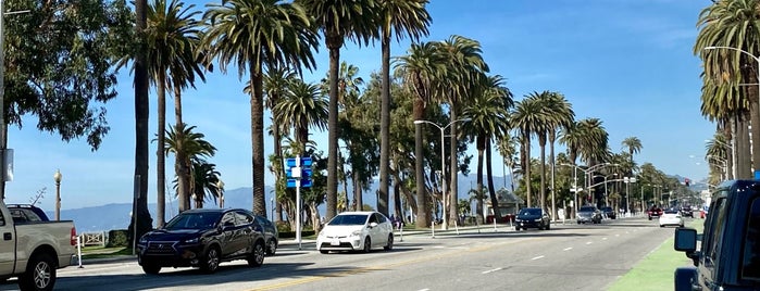 View Of West Los Angeles is one of Favorite places.