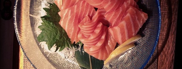 Kanpai Japanese Sushi Bar & Grill is one of LA: for brandon..