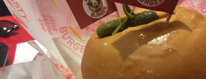 Krusty Burger is one of สถานที่ที่ Liz ถูกใจ.