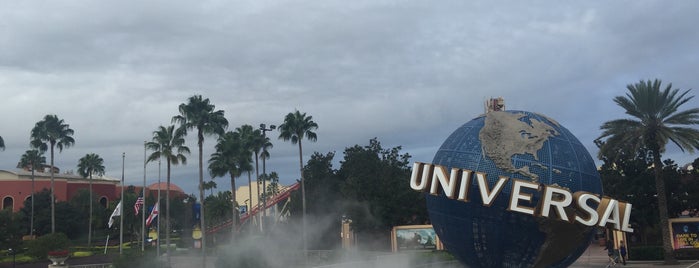 Universal Studios Florida is one of Tempat yang Disukai Liz.