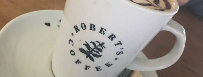 Robert's Coffee is one of สถานที่ที่บันทึกไว้ของ Safa.