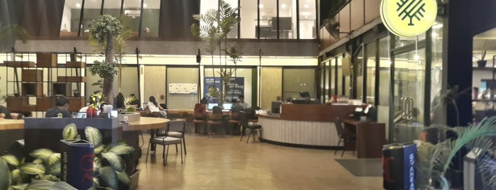 SiNERGI Co-Working Space is one of Lugares favoritos de RizaL.