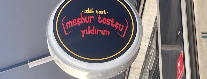 Meşhur TOSTÇU ~2~   "ISLAK TOST" is one of İstanbul.