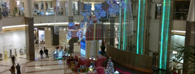 Pacific Place is one of balon dekorasi.