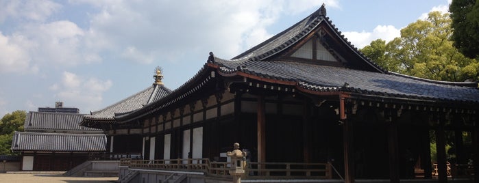 Shitennoji Holy Spirit Temple (Taishiden) is one of 四天王寺の堂塔伽藍とその周辺.