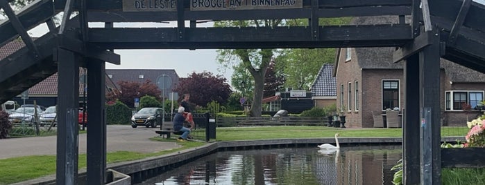 Giethoorn is one of Holland.