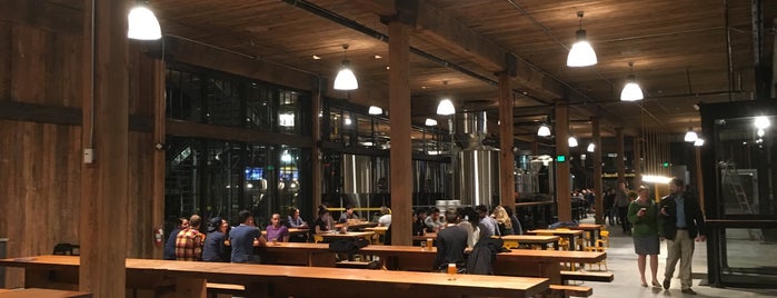 Optimism Brewing Company is one of สถานที่ที่ Perry ถูกใจ.