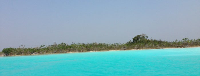 Laguna de Bacalar is one of Baalar.