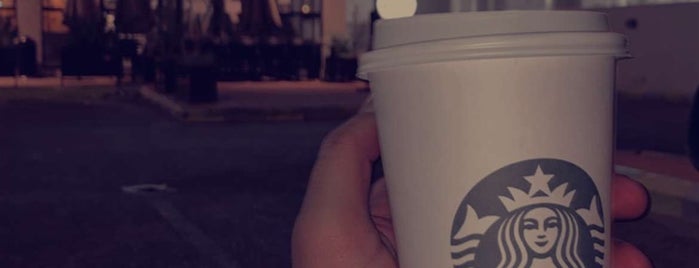 Starbucks is one of Fawaz : понравившиеся места.