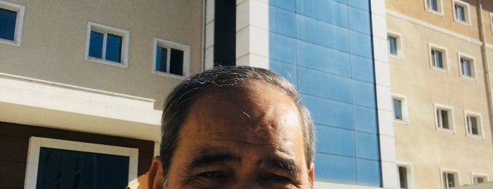 DEU Çocuk Hastanesi Hematoloji/Onkoloji Servisi is one of Mustafa'nın Beğendiği Mekanlar.