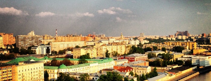 Карлсон is one of Moscow cafees.