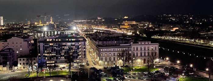 Piazza Vittorio Veneto is one of ITALy 🇮🇹.