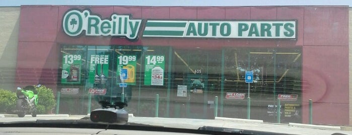 O'Reilly Auto Parts is one of สถานที่ที่ Chester ถูกใจ.