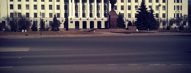 Площадь Ленина / Lenin`s square is one of Lugares favoritos de Анжелика.