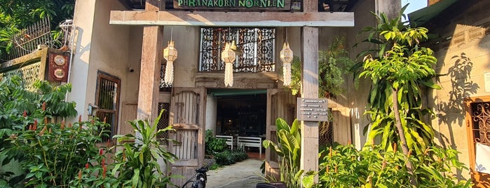 Phranakorn-Nornlen Boutique Hotel is one of Nice Hotel❤.
