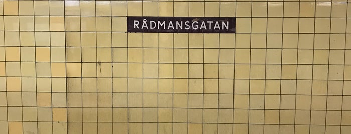 Rådmansgatan T-bana is one of SWE.