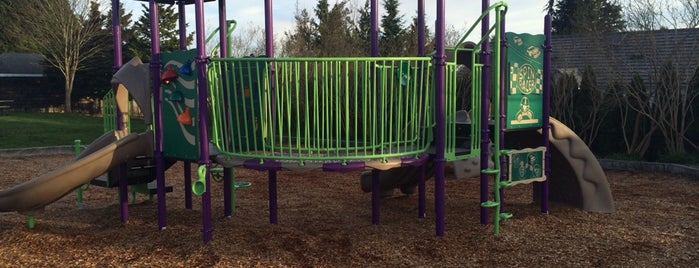 Claytown Kids Park is one of Places to take the kiddos.