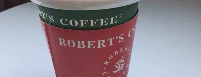 Robert‘s Coffee is one of Locais curtidos por esra.