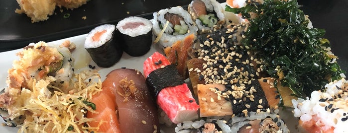 Sushi Drive is one of Veganos em Poa!.