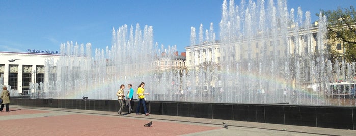 Lenin Square is one of St Petersburg.