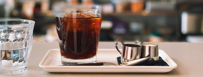 Konbi is one of LA: Caffeine, Sugar, Cafés.