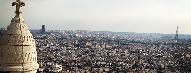 Sacré-Cœur Basilica is one of Les plus belles vues de Paris.