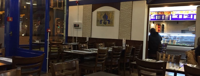 Istanbul Mezze Grill is one of Lugares favoritos de zanna.