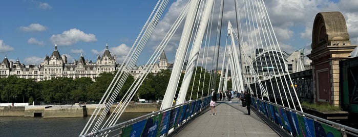Hungerford & Golden Jubilee Bridges is one of UK Visit 2019.