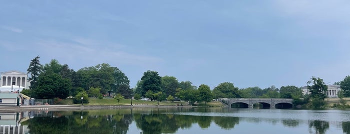 Hoyt Lake is one of Parks, Trails, Bike Paths.