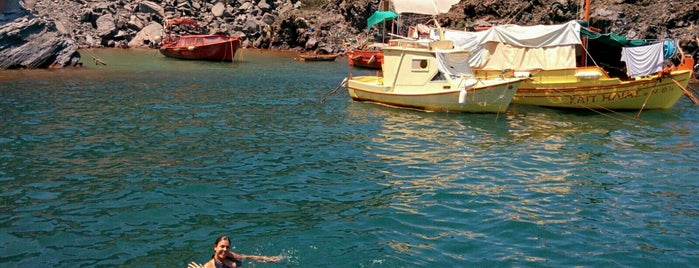 Hot Springs of Nea Kameni is one of Greece: Dining, Coffee, Nightlife & Outings.