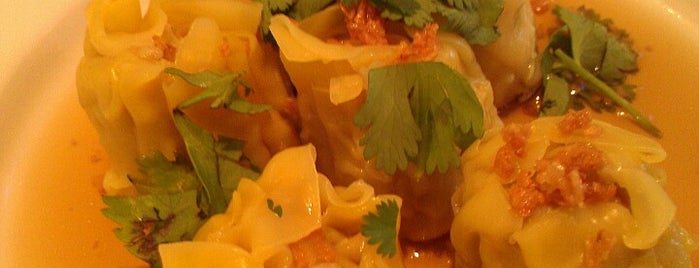 Thai Papaya is one of Tempat yang Disukai Zeb.