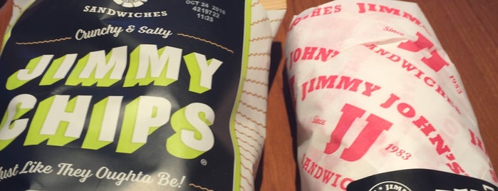 Jimmy John's is one of Lugares favoritos de Justin.