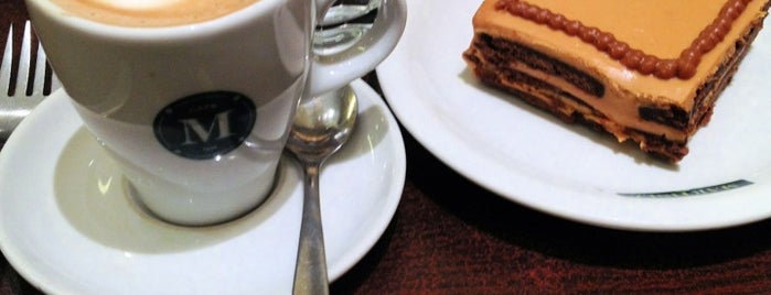 Café Martínez is one of Posti che sono piaciuti a M.