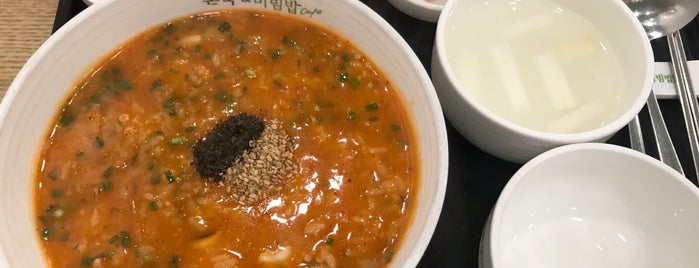 본죽&비빔밥 분당제생병원점 is one of Bundang 비상식량.