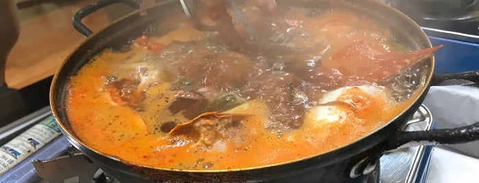 진남식당 is one of 내고향 남도.