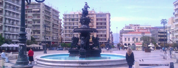 George I Square is one of Lugares favoritos de ᴡ.