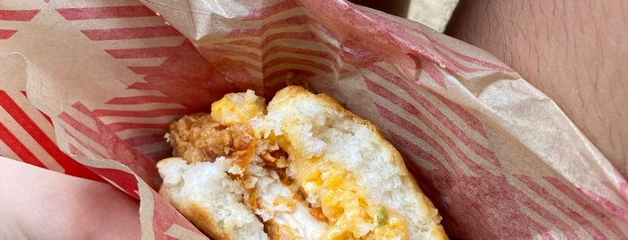 Bojangles' Famous Chicken 'n Biscuits is one of Must-visit Food in Raleigh.