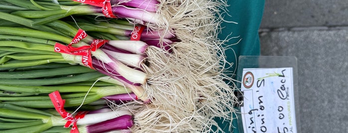 Borough Hall Greenmarket is one of NYC Health: NYC Farmers' Markets.