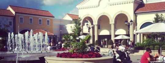 Tanger Outlets Deer Park is one of Places To Shop In NY.