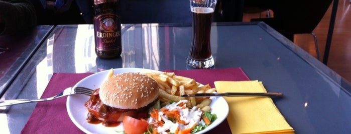 Burguers & Beer is one of Restaurants.